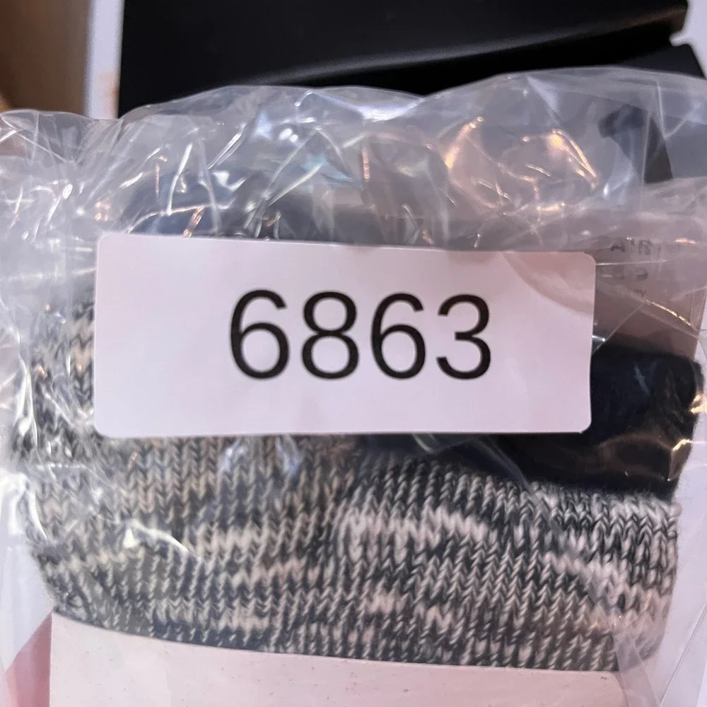 Goldtoe Lodge Collection Socks Womens 6-9 Black Grey 2PR Girlfriend Slouch Knit